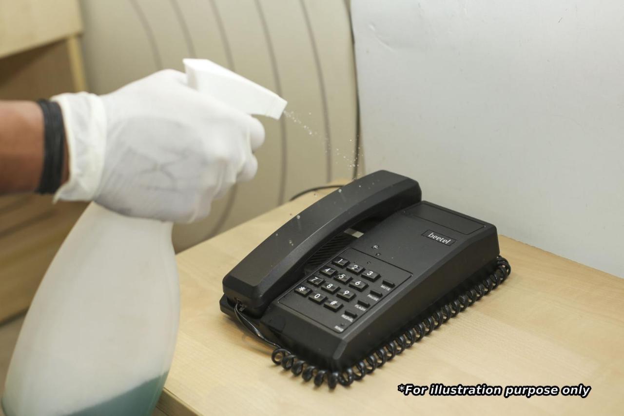 Collection O 7557 Hotel Shiv Kunj Exotica Naroda Екстериор снимка