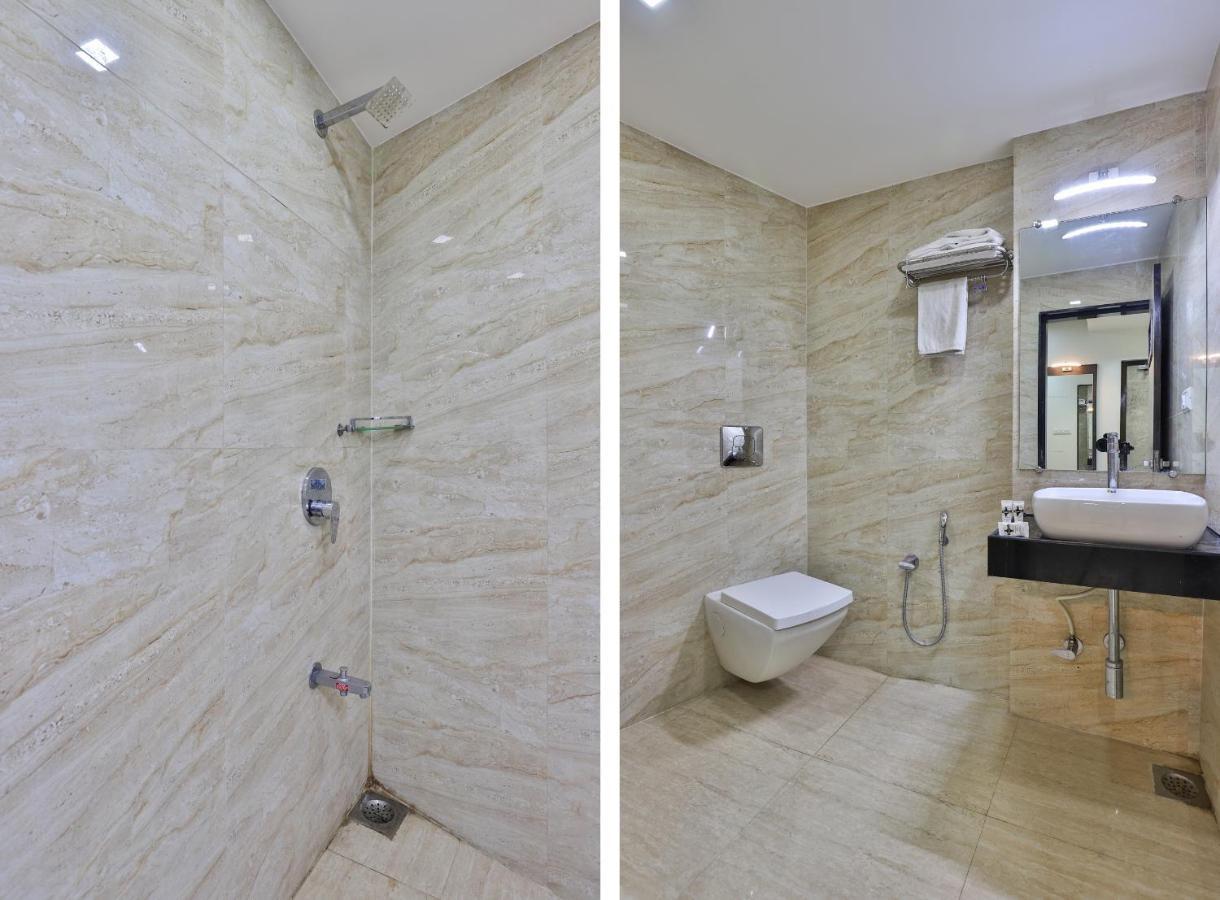 Collection O 7557 Hotel Shiv Kunj Exotica Naroda Екстериор снимка